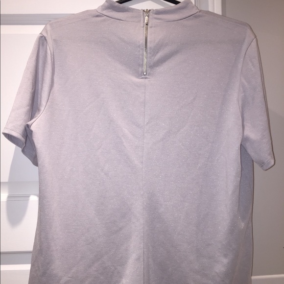 Light grey shirt - Picture 2 of 3